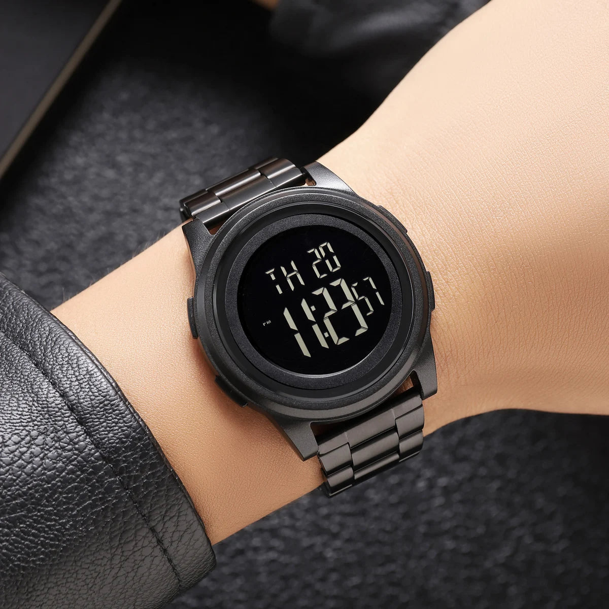 LED Digital Watches Men Sports 5Bar Waterpoof Alarm Clock Alloy Case Electronic Wrist Watches Stainless Steel Watch