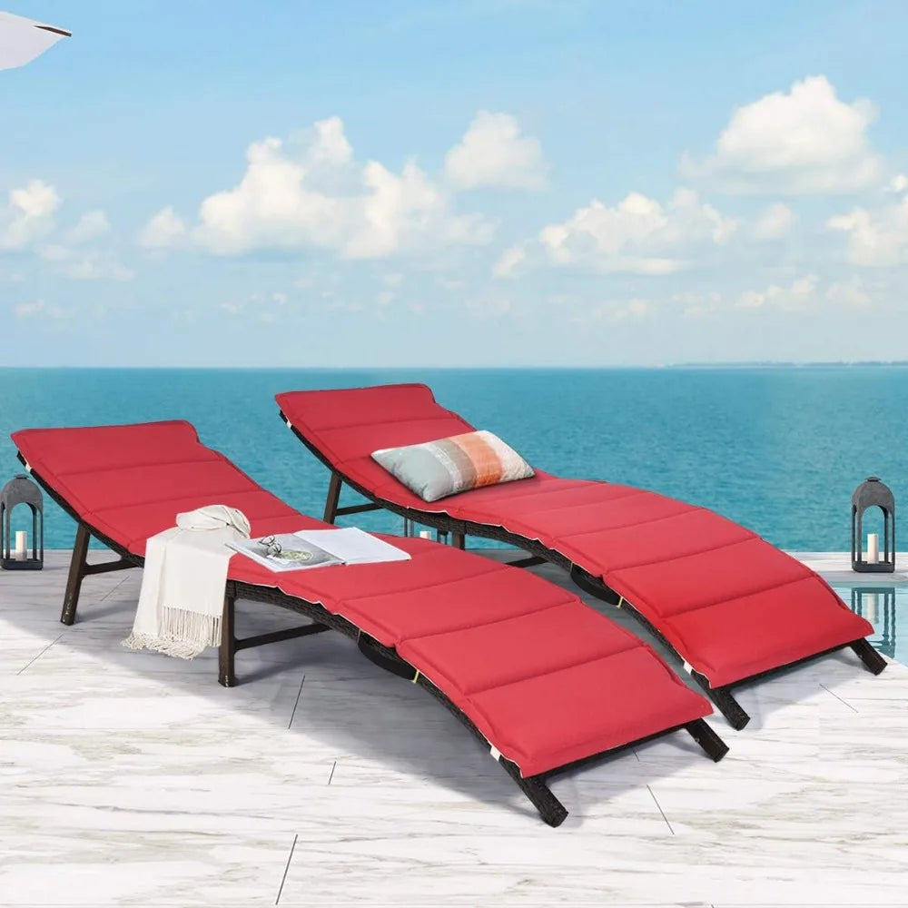 Set of 2 Patio Chaises, Foldable Outdoor Patio Wicker Lounger Chair, with Double-Sided Cushions, Suitable for Poolside